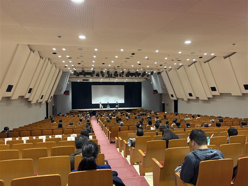 ドキュメンタリー映画『香港、裏切られた約束』の上映会:会場の様子